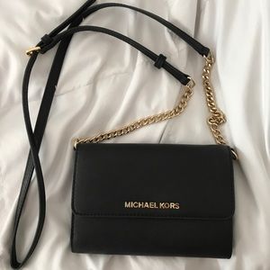 Michael Kors Jet Set Mini Crossbody